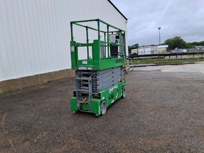 USED 2016 Genie GS-3232