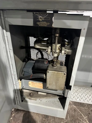 HARDINGE DV-59 LATHE