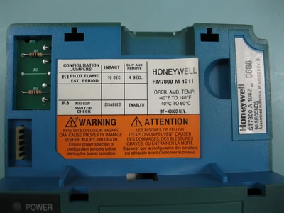 USED Honeywell ["RM7890 B 1014", "RM7800 M 1011"]