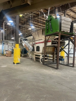 Gamma Meccanica GM 160 37 D Compac Extrusion Line w/Vecoplan RG60/200 U XL FF T Film & Fiber Shredder
