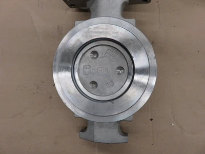 Jamesbury 4"-150 Wafer Sphere / Butterfly Valve with Pneumatic Actuator Unused