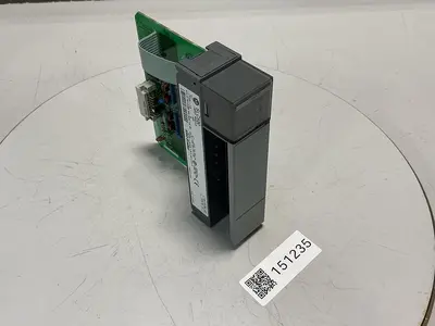 USED ALLEN BRADLEY 1746-P1 / 1746-A7