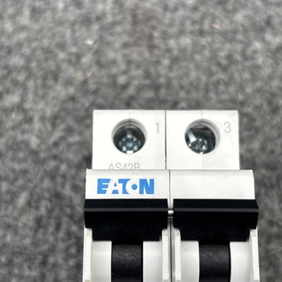 Used Eaton FAZ-C4/2 Circuit Breakers California US | Davliegogo LLC #1707087