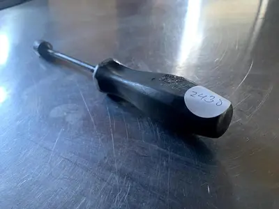 Snap On Black Hard Handle Brake Spring Remover Tool BT15