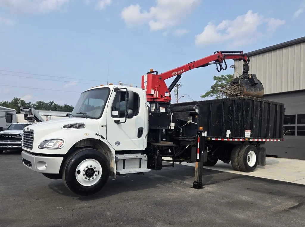 Used 2019 FREIGHTLINER M2 106 PAC MAC GRAPPLE TRUCK Truck-Mounted Cranes Minnesota US | Carco Truck & Equipment #1513946