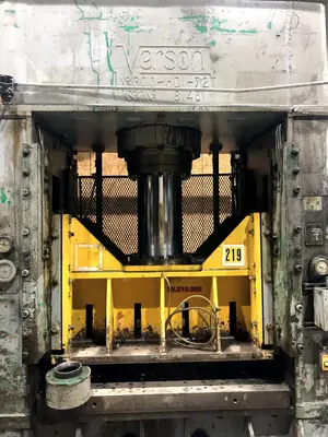 Used VERSON VERSON 300-HDI-72T PRESS Hydraulic Presses Michigan US | Alma Machinery #899823