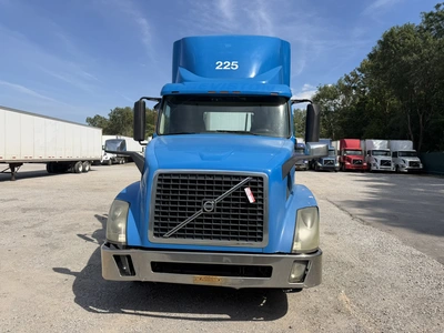 Used 2013 VOLVO VNL Conventional trucks Indiana US | Miedema Asset Management Group #1414619