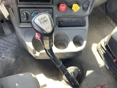 USED 2012 INTERNATIONAL LF667