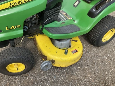 Used JOHN DEERE LA115 Mowers Michigan US | Miedema Asset Management Group #1296347