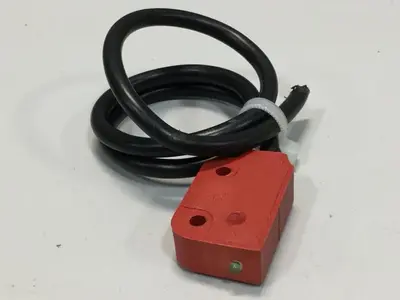 USED IDEM SAFETY SWITCHES 114113