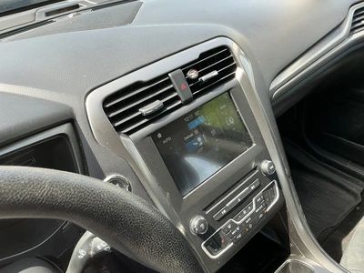 USED 2018 FORD FUSION