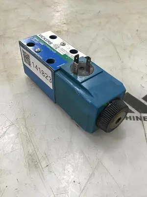 USED VICKERS KCG3250DZMUHA110