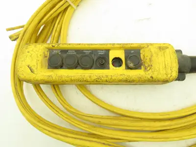 Telemecanique XAC-A06 Crane Hoist 6-Button Control Pendant 1-Speed 26' Cord