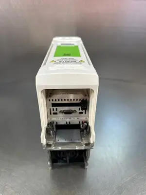 Control Techniques Unidrive M702-034-00025-A 1.0/1.5hp 2246 (3.4.1)