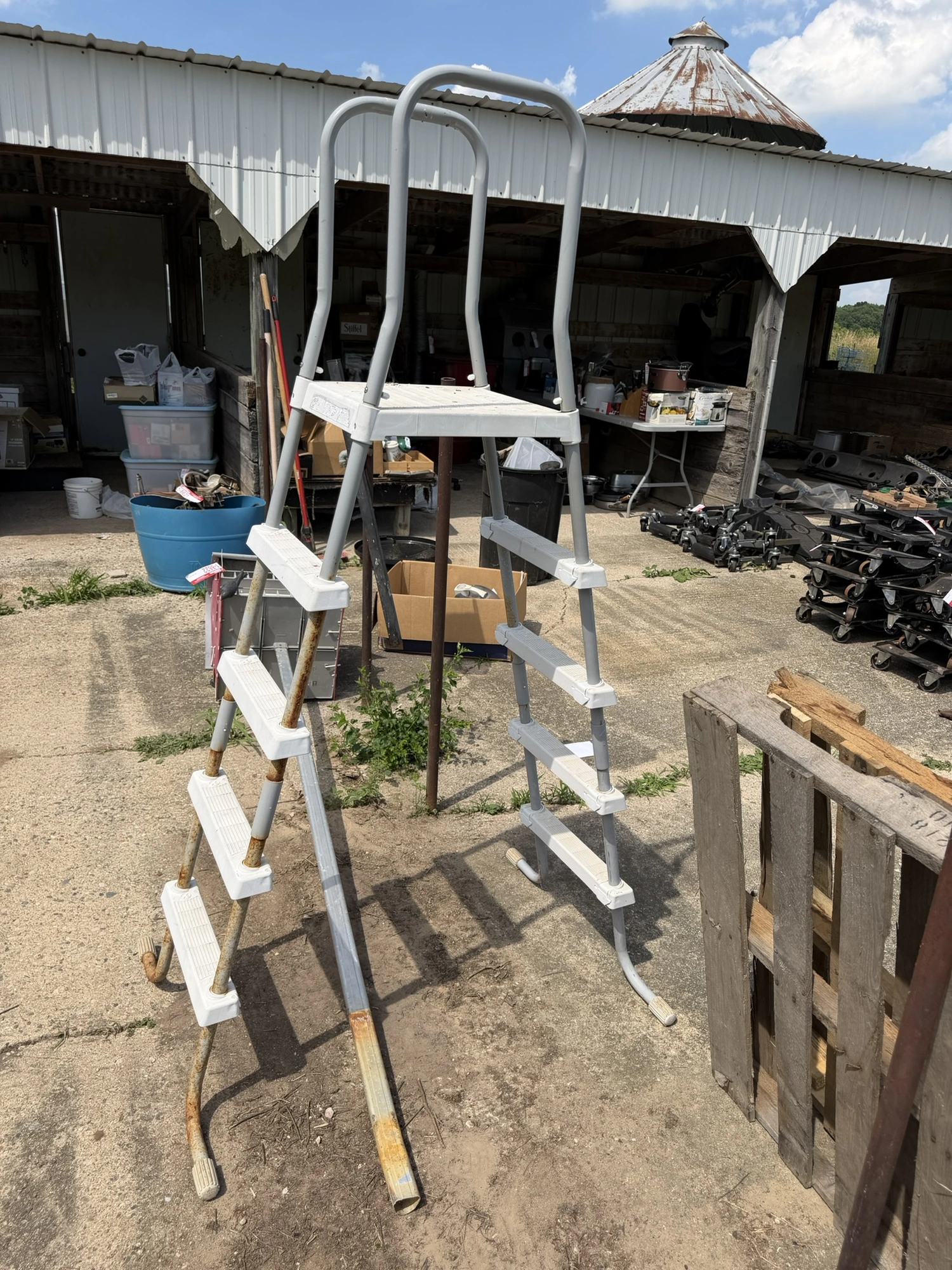 Used _UNKNOWN_ _UNKNOWN_ Ladders Michigan US | Miedema Asset Management Group #1313466