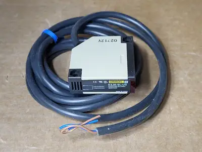 NEW OMRON E3JK-5M2-N-US