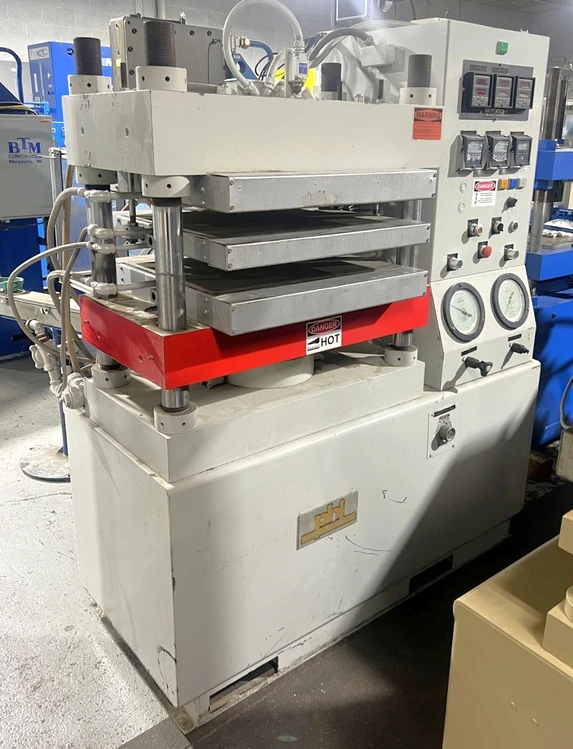 Used 1983 PHI PHI 75R2418S-3HCS-P-YS8-R PRESS Hydraulic Presses | Alma Machinery #899243