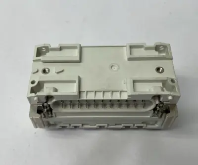 Used SMC Serial Interface Digital Input Unit (16), PNP, 8 x M12 PLC Processors Michigan US | Maverick Industrial Sales #1389165