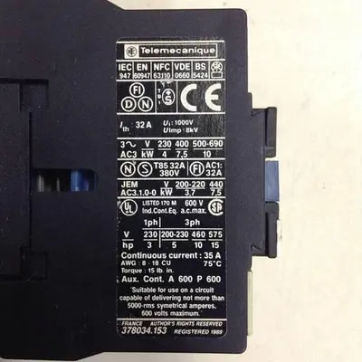 USED TELEMECANIQUE LP1D1810