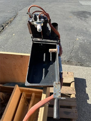 Used _UNKNOWN_ _UNKNOWN_ Glue Machines California US | MachineryMax #1320485