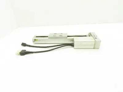IAI RCS-SSRA-60-H-200-R05 Motorized Linear Screw Robo Cylinder 200mm Stroke