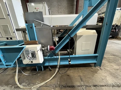 26" Wide Hockey Stick Cleated Bunting Conveyor with Metal Separator, New in 2012