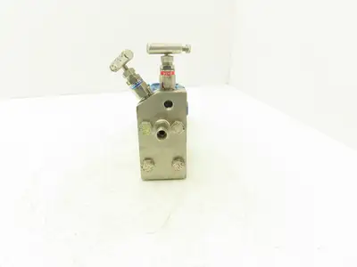 Rosemount 3051S Coplanar Pressure Transmitter 11-42VDC 0-75" H2O Hart Protocol