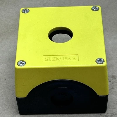 USED Siemens 3SU1801-0AA00-0AA2