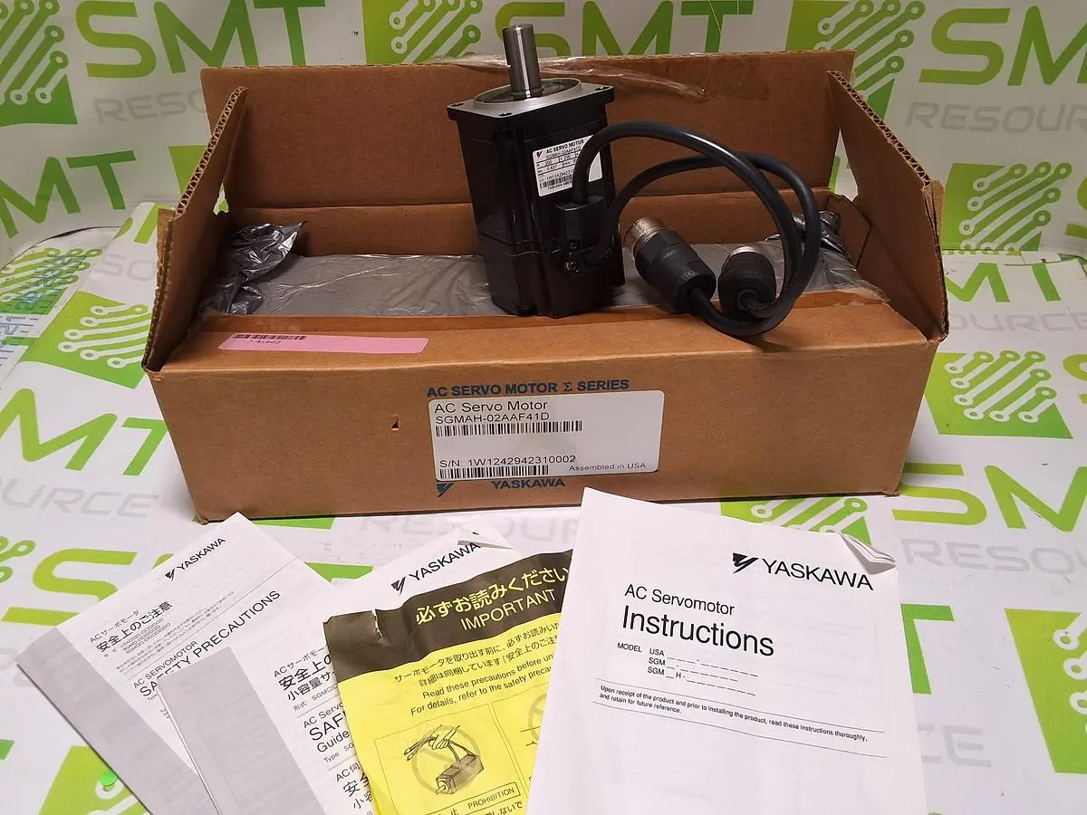 YASKAWA SGMAH-02AAF41D AC SERVO MOTOR 200W 200V 2.1A