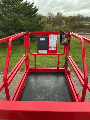 Used 2017 MEC 4046SE Scissor Lifters Wisconsin US | Stack Equipment #1498131