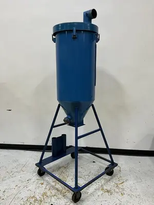 NOVATEC Hopper on Stand USED