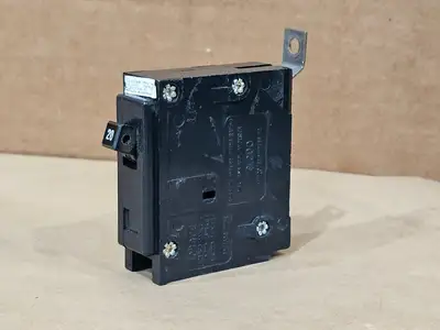 Used CUTLER-HAMMER BA120 Switchgears British Columbia CA | Lenmark #1438669