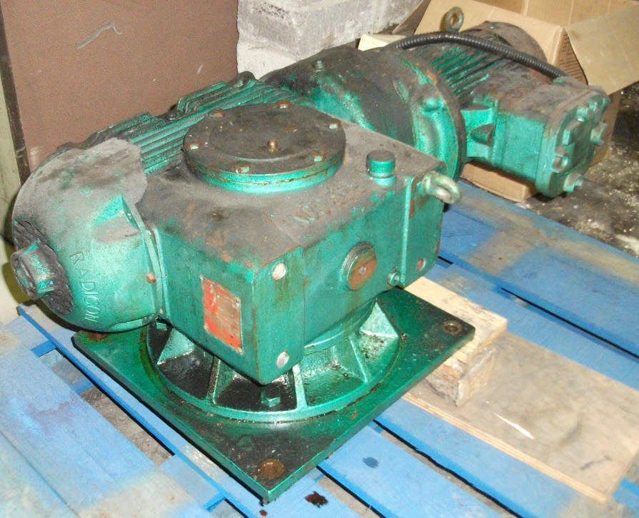 4,250 L S/S JKTD Mixing Tank 4Kw