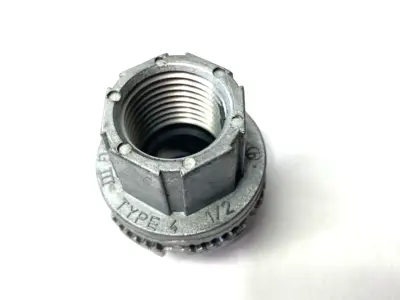 New | in-Stock Thomas & Betts Aluminum Hub Connector, Insulated Throat 1/2" BOX OF 24 Electrical Fittings Michigan US | Maverick Industrial Sales #1397647