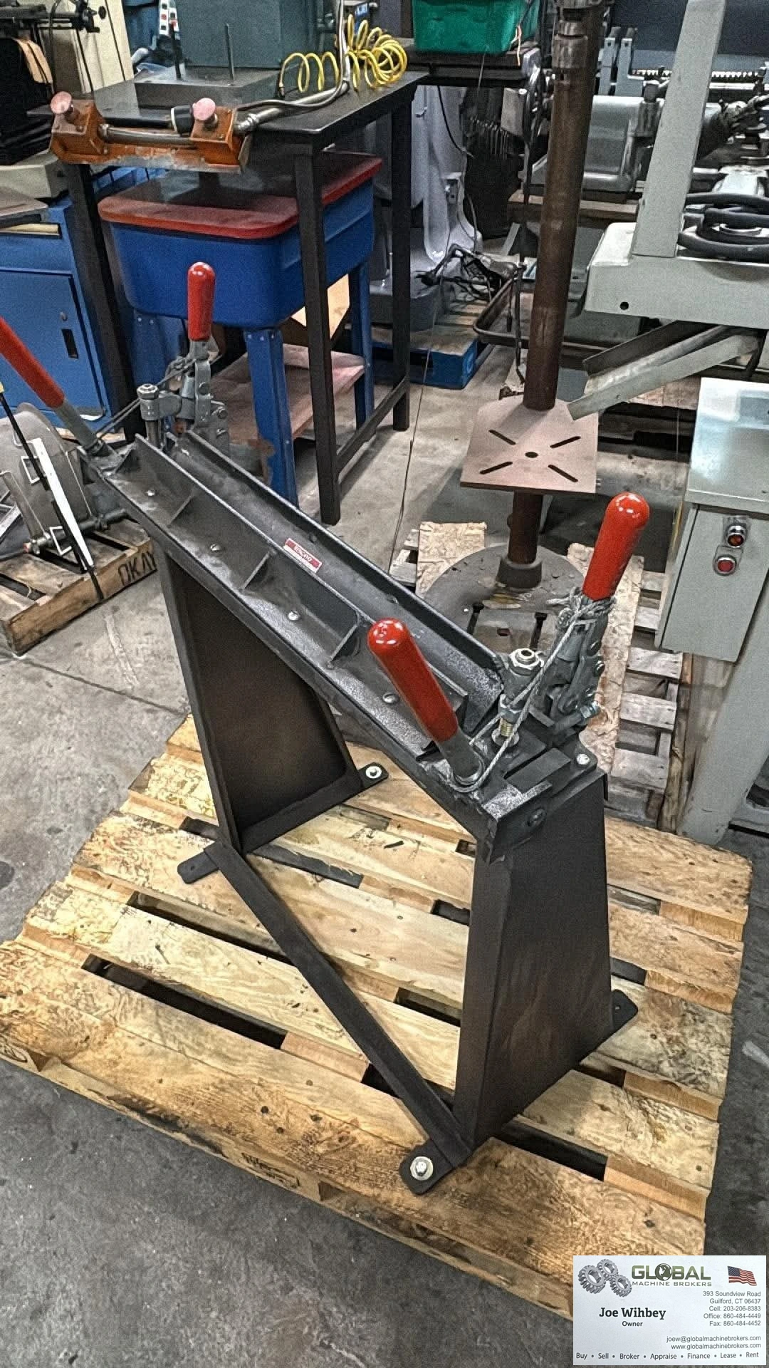 Bendito 1824 Small Hand Operated Sheet Metal Brake 24" Wide
