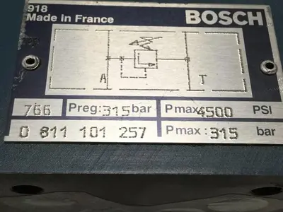 USED BOSCH 0 811 101 257