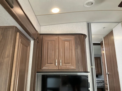 Used 2023 FOX MOUNTAIN 235RLS Campers, Caravans, Motorhomes Michigan US | Miedema Asset Management Group #1372976
