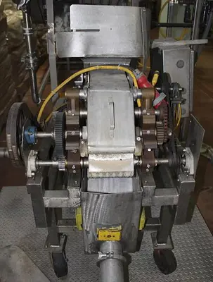 USED URSCHEL LABORATORIES L