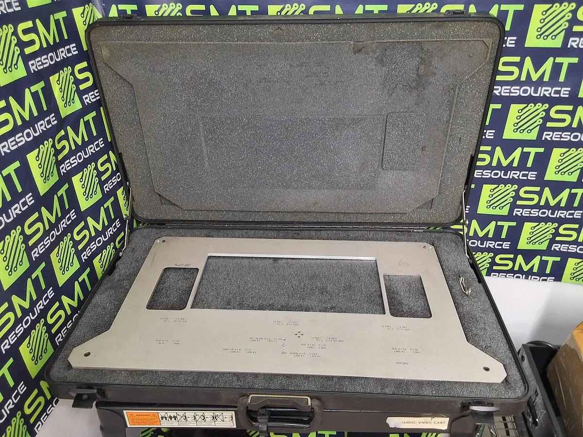 USED UNIVERSAL INSTRUMENTS 47072003