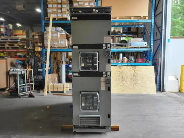 Used SQUARE D POWER-ZONE 4 Switchgears British Columbia CA | Lenmark #239367
