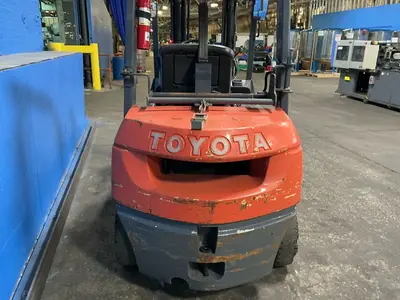 USED TOYOTA 7FGCU25