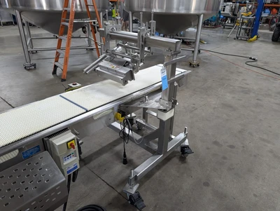 Vemag Portable Pneumatic Sheeting Head with KLEENLine Conveyor