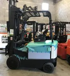 USED CROWN SP 4000 3000 LBS