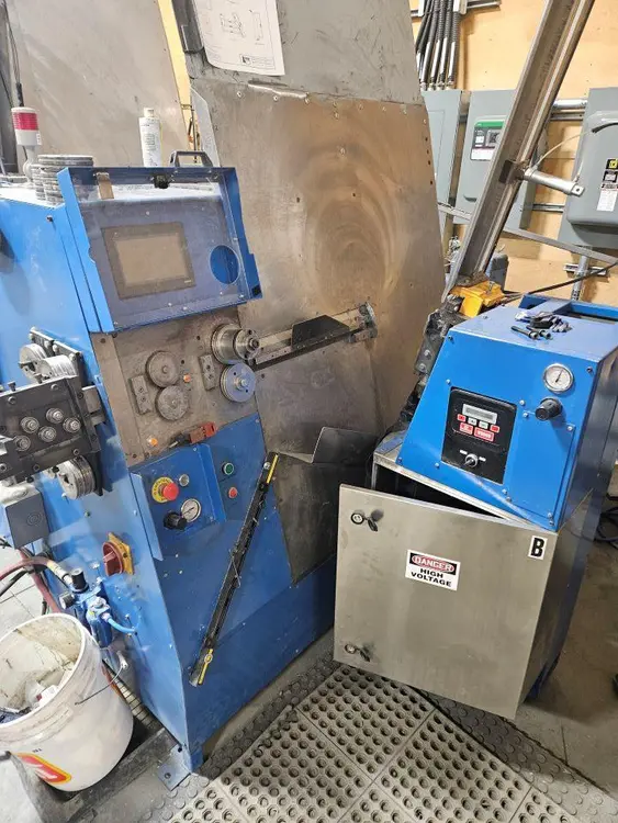 Used WHITELEGG CFM-400-TWR Wire Forming (and Four Slides) | Walden Machinery #1289042