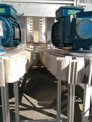 Wedge Elevator Conveyor