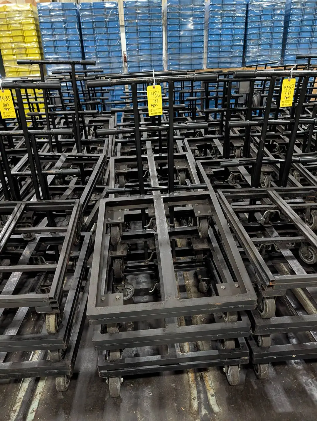 (18) Rolling Material Carts