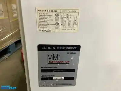MMI Refrigeration CLR-CSTM-1001 5.5 cu. Ft chest coolers, 30”x32”x19-3/4” model #XS-160YX