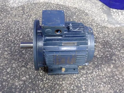 USED MARATHON ELECTRIC V132STFC852
