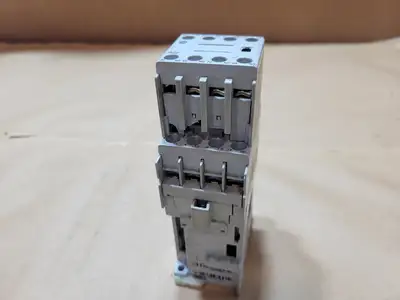 New | in-Stock ALLEN-BRADLEY 100-C09Z*10 Switchgears British Columbia CA | Lenmark #1438339