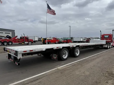 Used 2020 MANAC STEP DECK TRAILER Flatbed Trailers Minnesota US | Carco Truck & Equipment #1514147